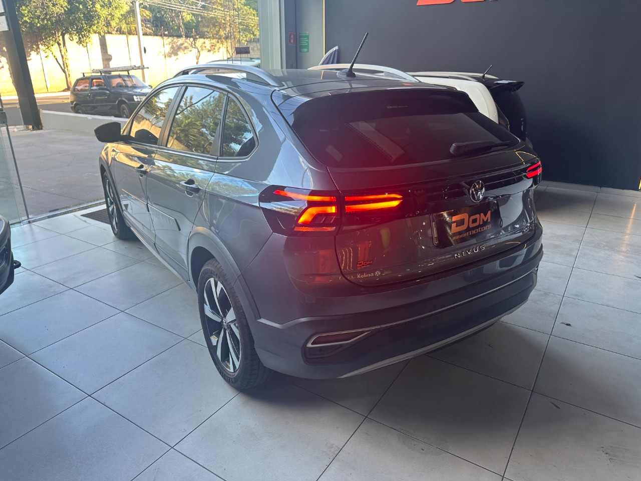 Nivus 1.0 4P FLEX 200 TSI HIGHLINE TURBO AUTOMÁTICO