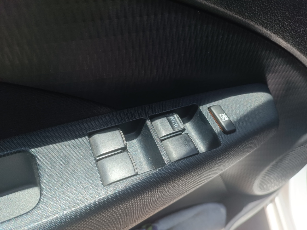 TOYOTA Etios Hatch 1.3 16V 4P FLEX X