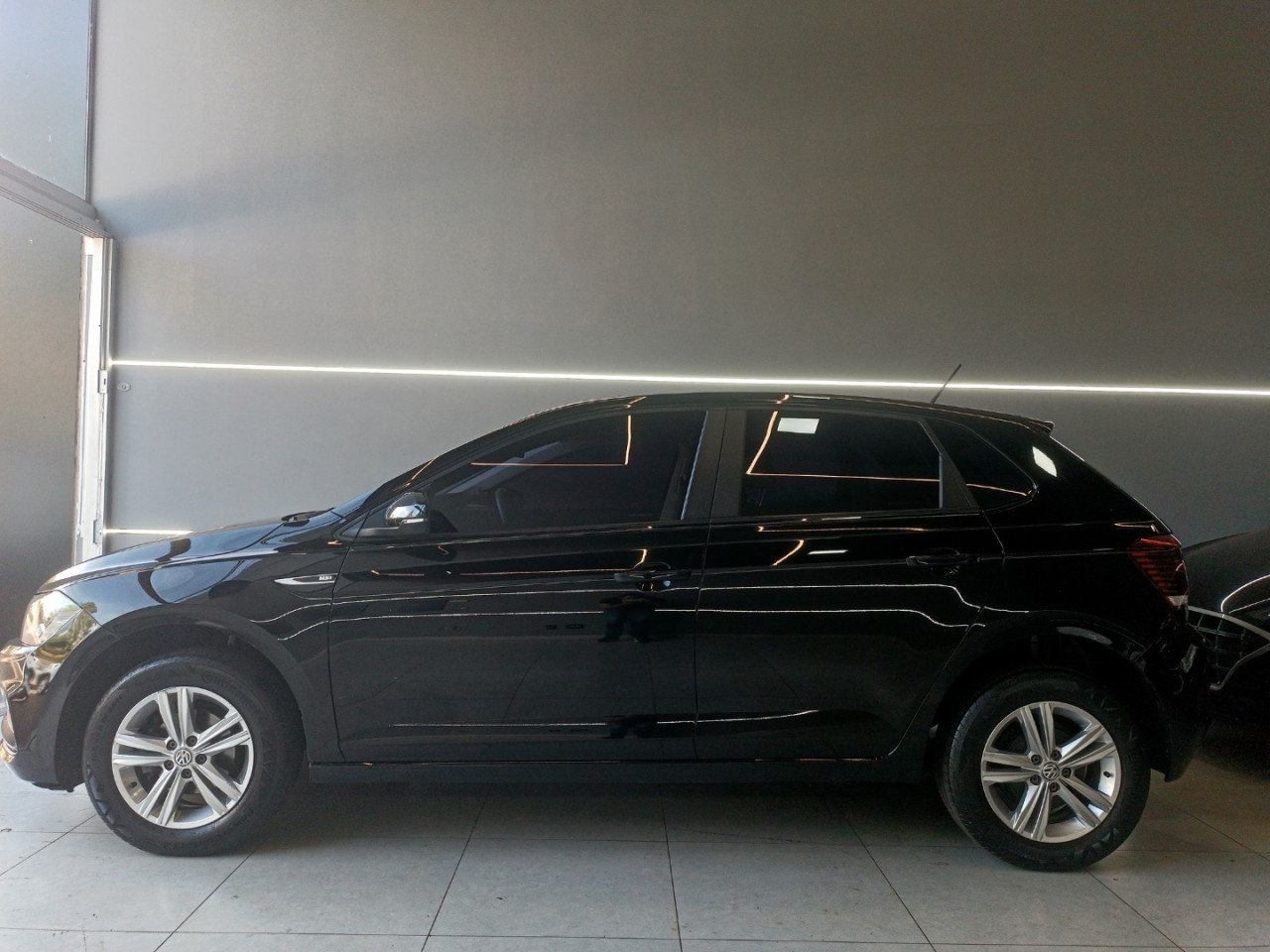 VOLKSWAGEN Polo Hatch 1.6 4P MSI FLEX