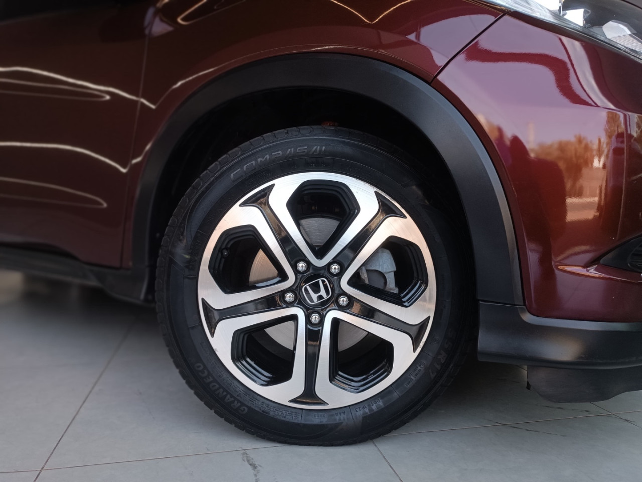 HR-V 1.8 16V 4P TOURING FLEX AUTOMÁTICO CVT
