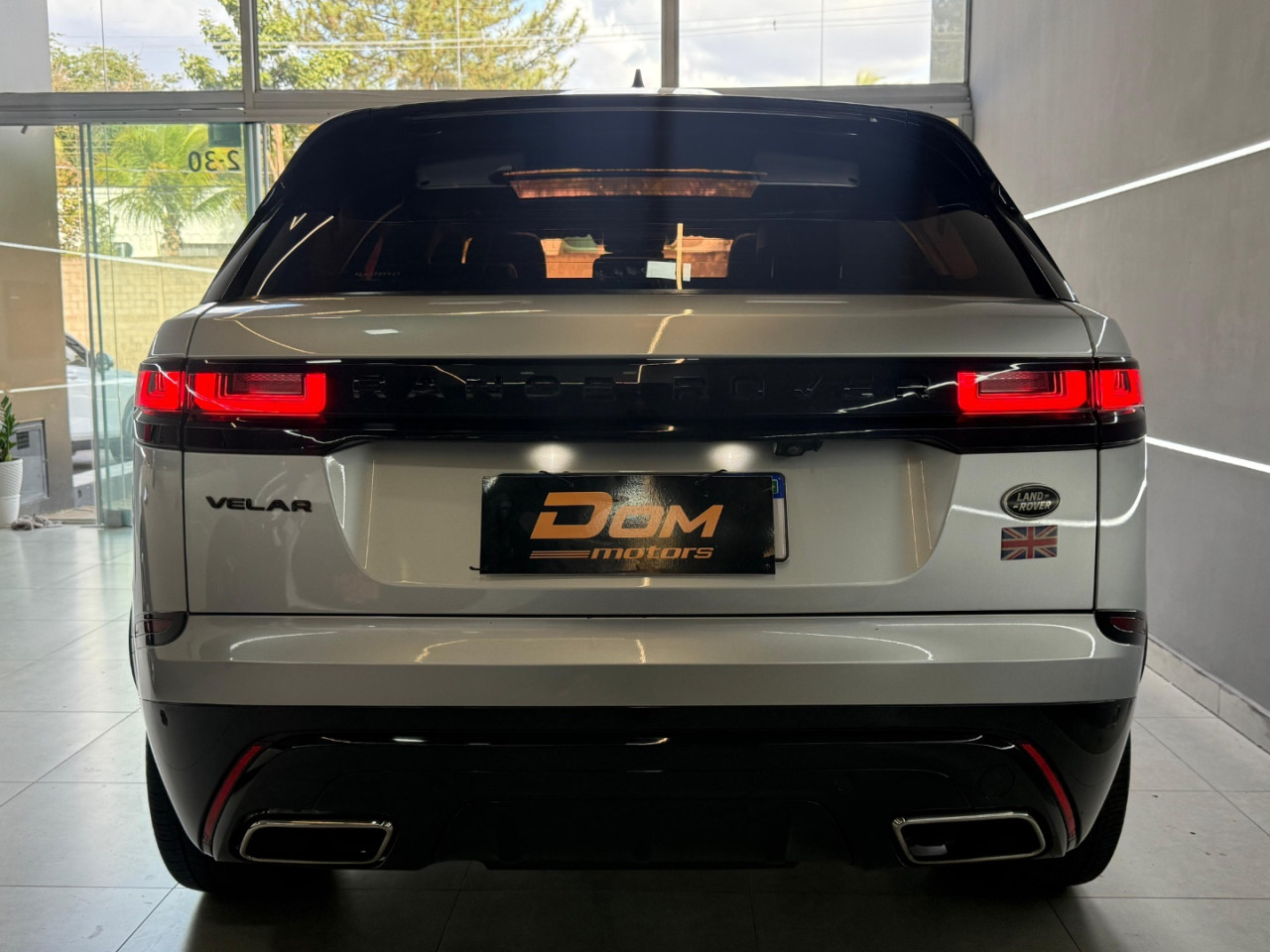 Range Rover Velar 2.0 16V 4P P300 SE R-DYNAMIC AUTOMÁTICO