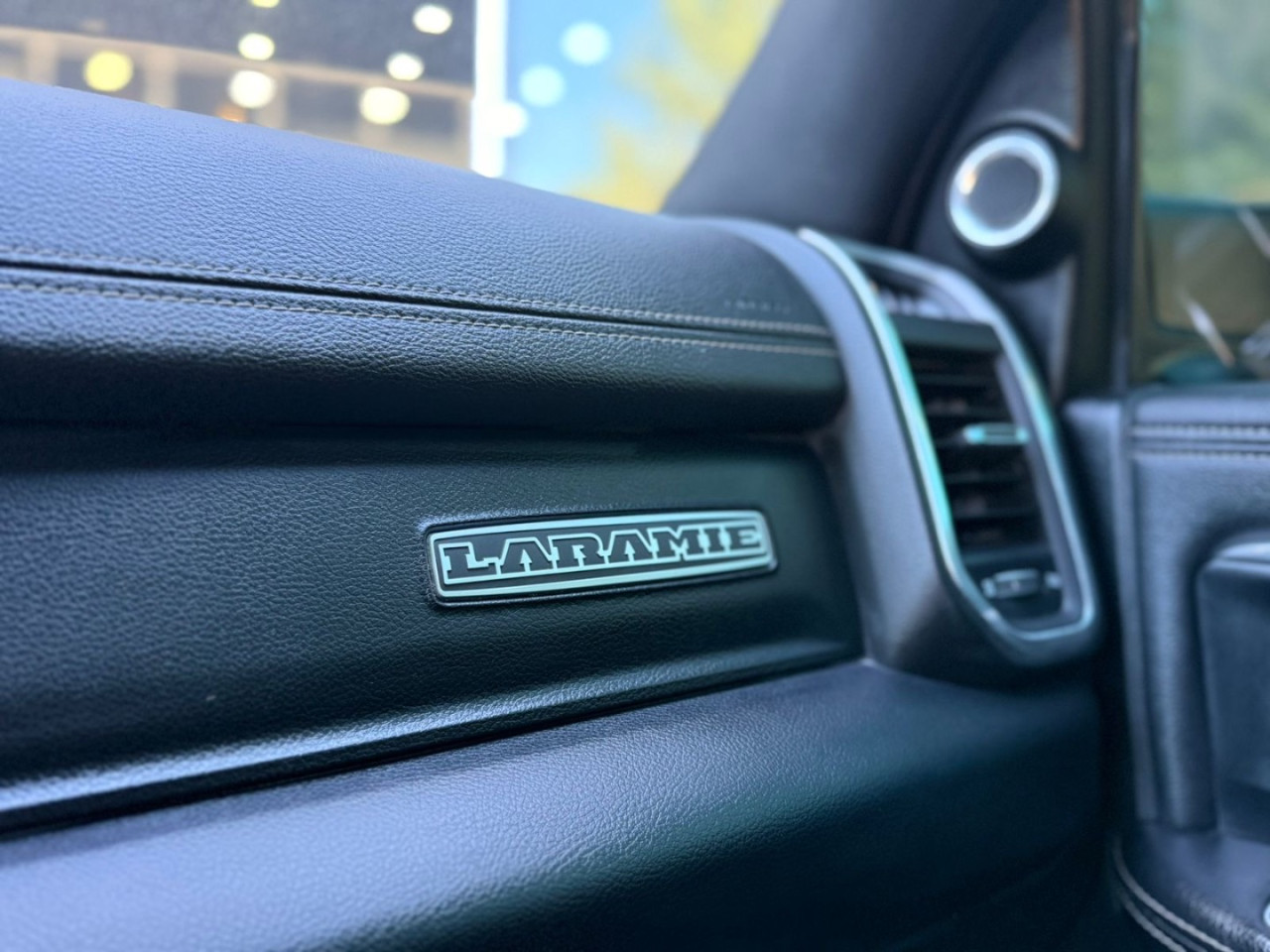 2500 6.7 I6 24V SLT CABINE DUPLA TURBO DIESEL LARAMIE 4X4 AUTOMÁTICO