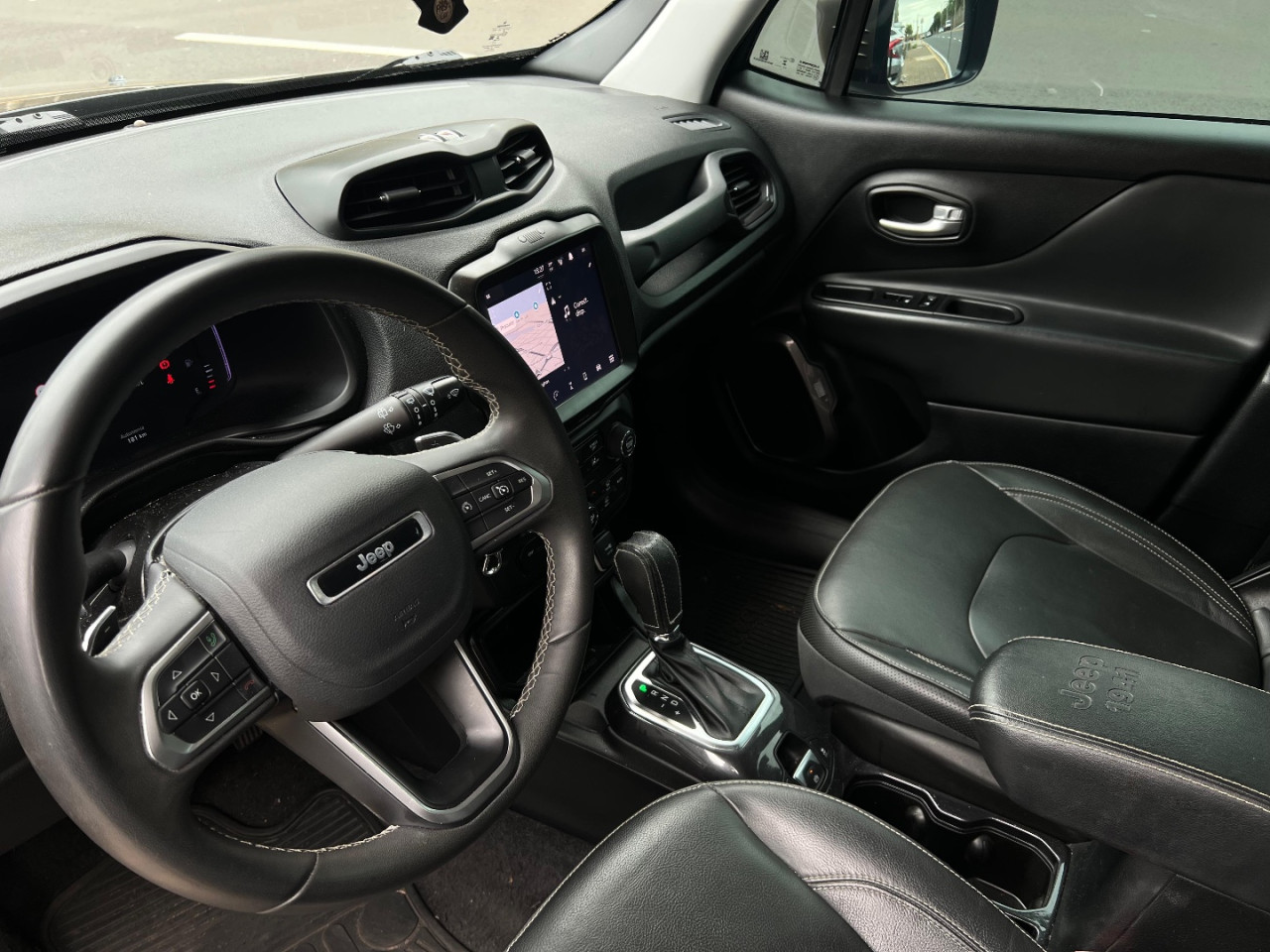 JEEP Renegade 1.3 16V 4P FLEX T270 LONGITUDE TURBO AUTOMÁTICO