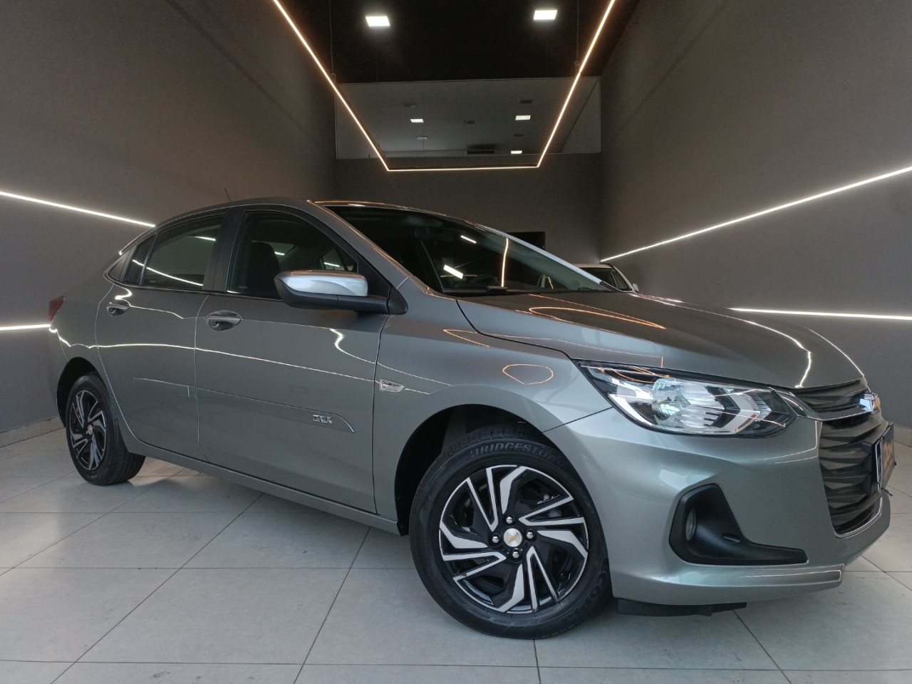 Onix Sedan 1.0 12V 4P FLEX LT PLUS