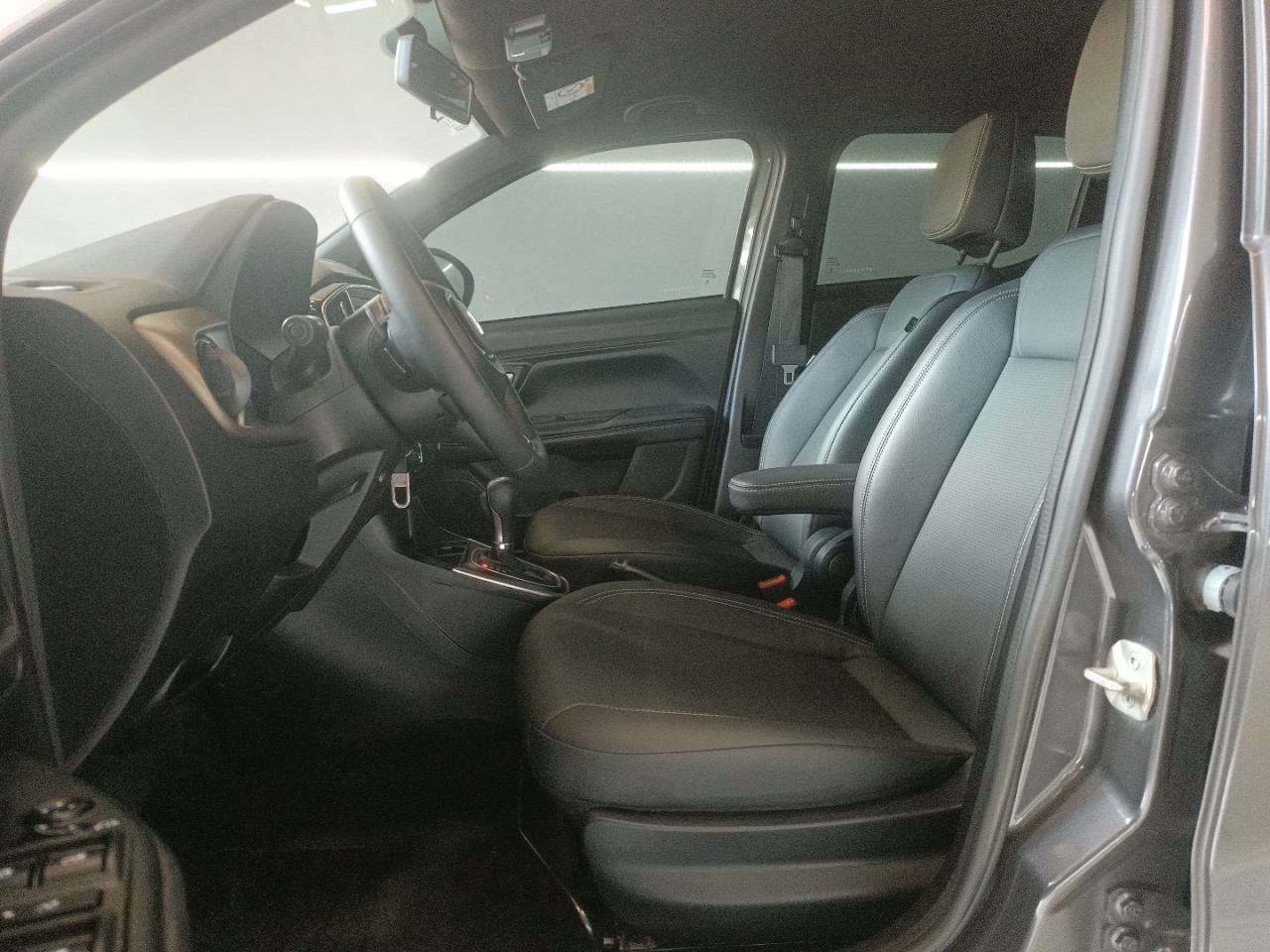 FIAT Strada 1.3 4P FIREFLY FLEX VOLCANO CABINE DUPLA AUTOMÁTICO