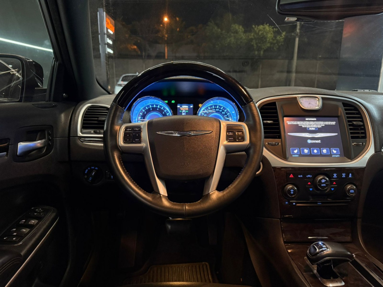 300 C 3.6 V6 24V 4P AUTOMÁTICO