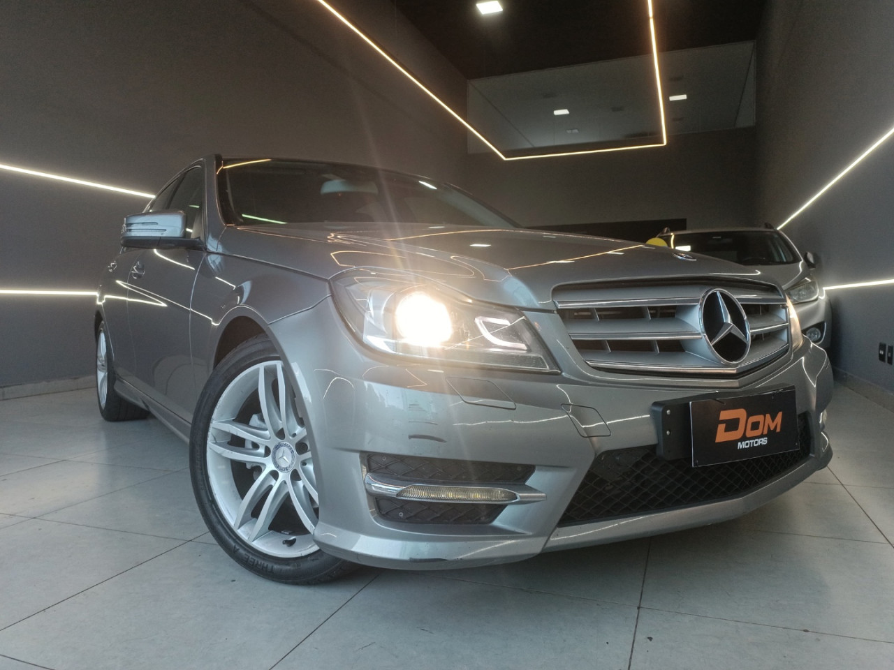 MERCEDES-BENZ C 180 1.6 16V 4P CGI FLEX TURBO AUTOMÁTICO