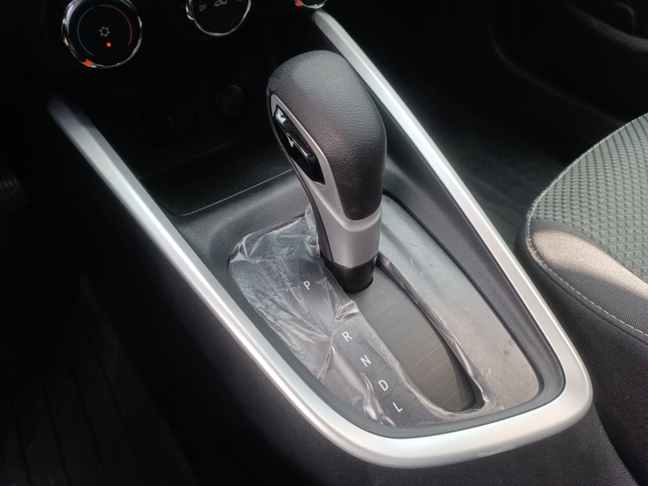 CHEVROLET Onix Hatch 1.0 4P FLEX LTZ TURBO AUTOMÁTICO