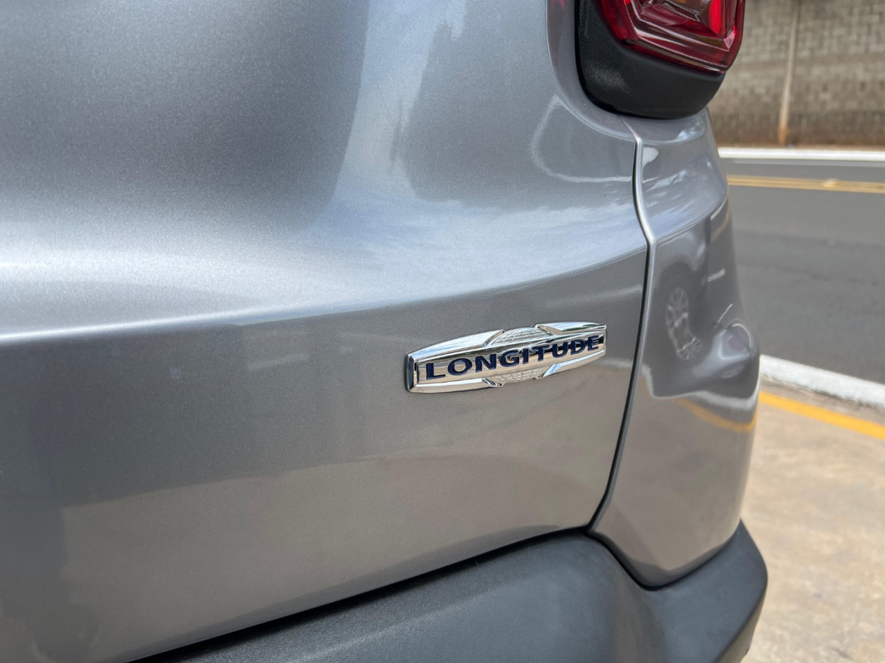 JEEP Renegade 1.3 16V 4P FLEX T270 LONGITUDE TURBO AUTOMÁTICO