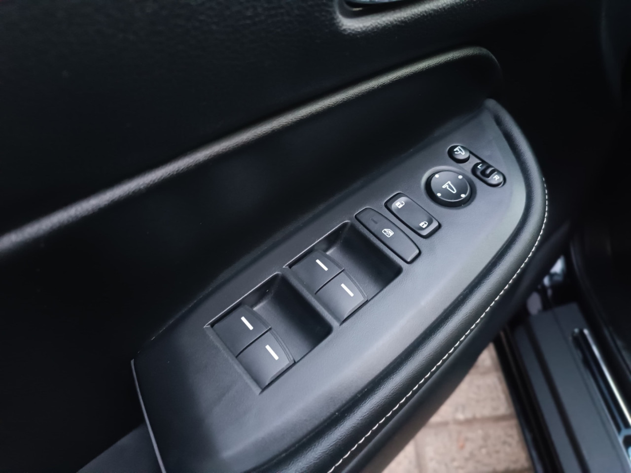 City Hatch 1.5 16V 4P FLEX TOURING AUTOMÁTICO CVT