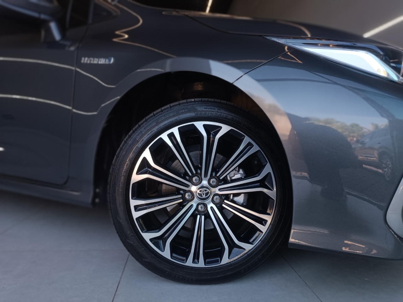 Corolla 1.8 16V 4P FLEX HÍBRIDO ALTIS A PREMIUM AUTOMÁTICO CVT