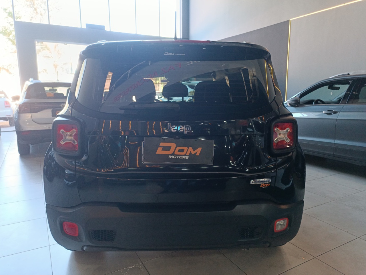 Renegade 1.8 16V 4P FLEX LONGITUDE AUTOMÁTICO