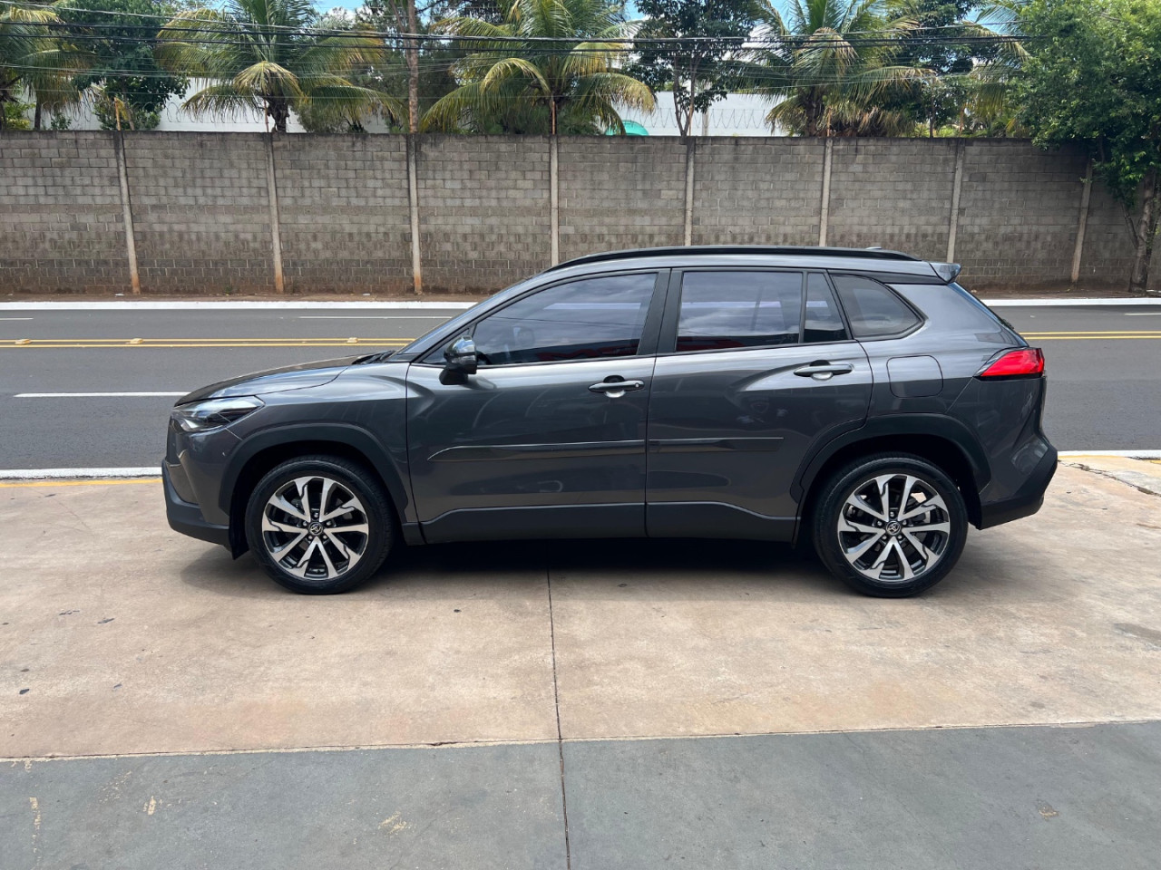 TOYOTA Corolla Cross 2.0 16V 4P FLEX VVT-IE XRE DIRECT SHIFT AUTOMÁTICO CVT