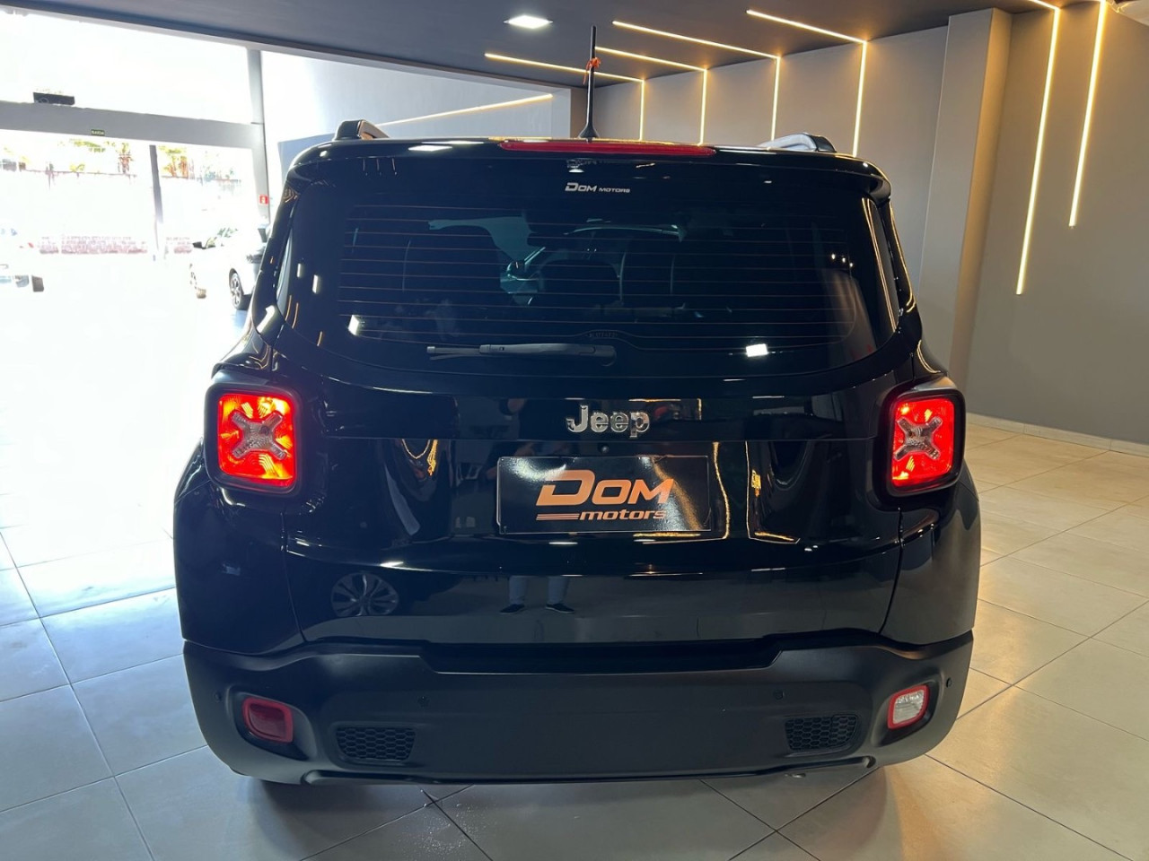 Renegade 1.8 16V 4P FLEX AUTOMÁTICO