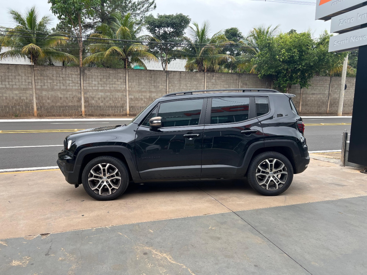 JEEP Renegade 1.3 16V 4P FLEX T270 LONGITUDE TURBO AUTOMÁTICO