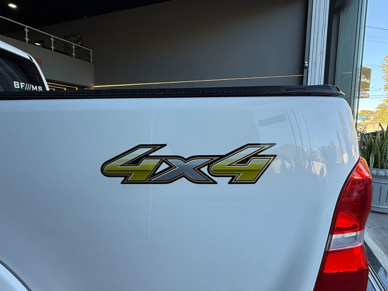 Hilux Caminhonete 2.7 16V 4P SRV FLEX 4X4  CABINE DUPLA AUTOMÁTICO