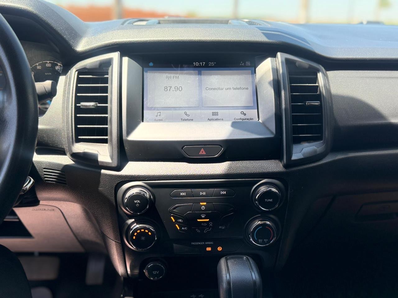 FORD Ranger 2.2 16V XLS DIESEL 4X4 CABINE DUPLA AUTOMÁTICO