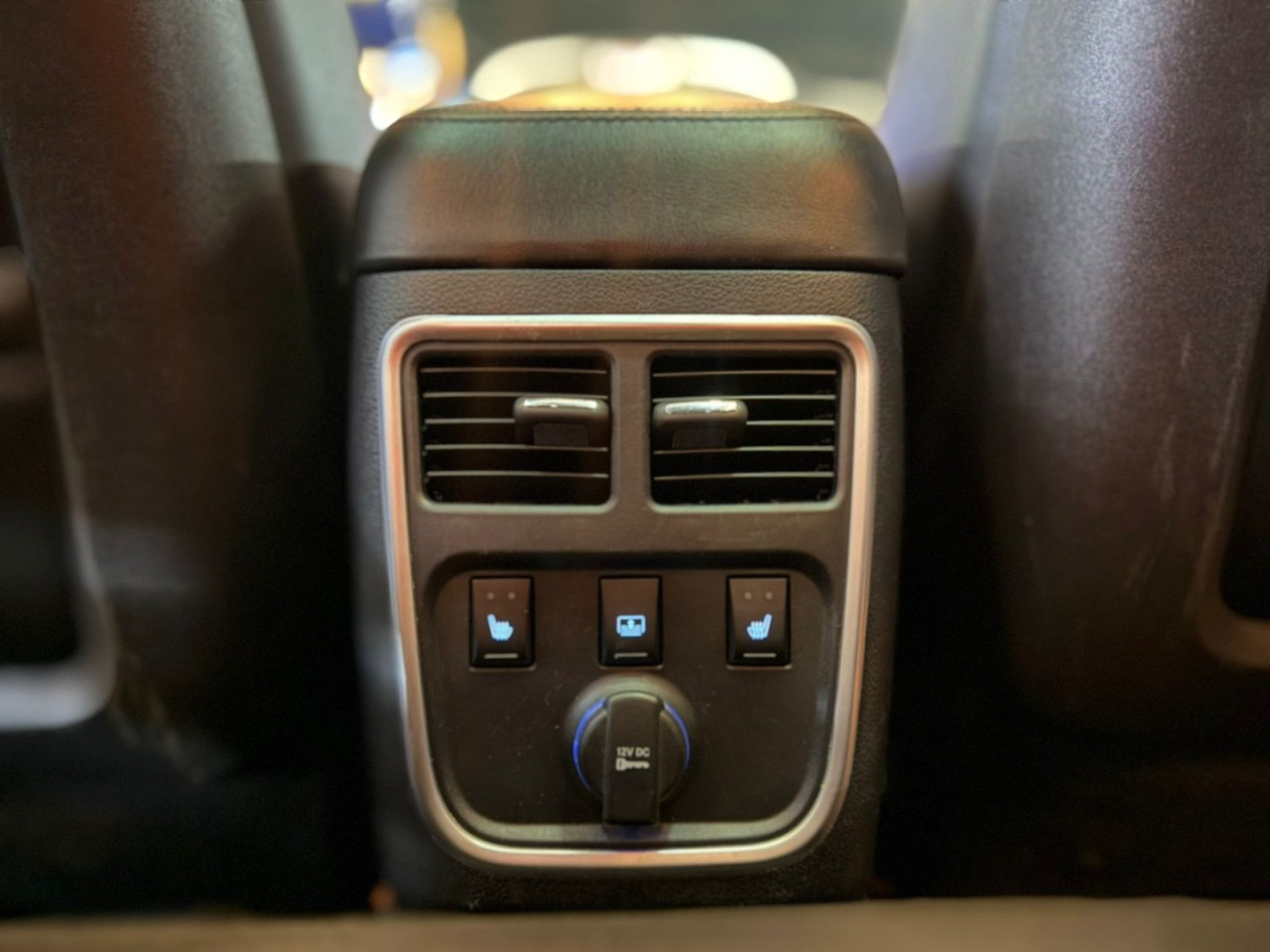 300 C 3.6 V6 24V 4P AUTOMÁTICO