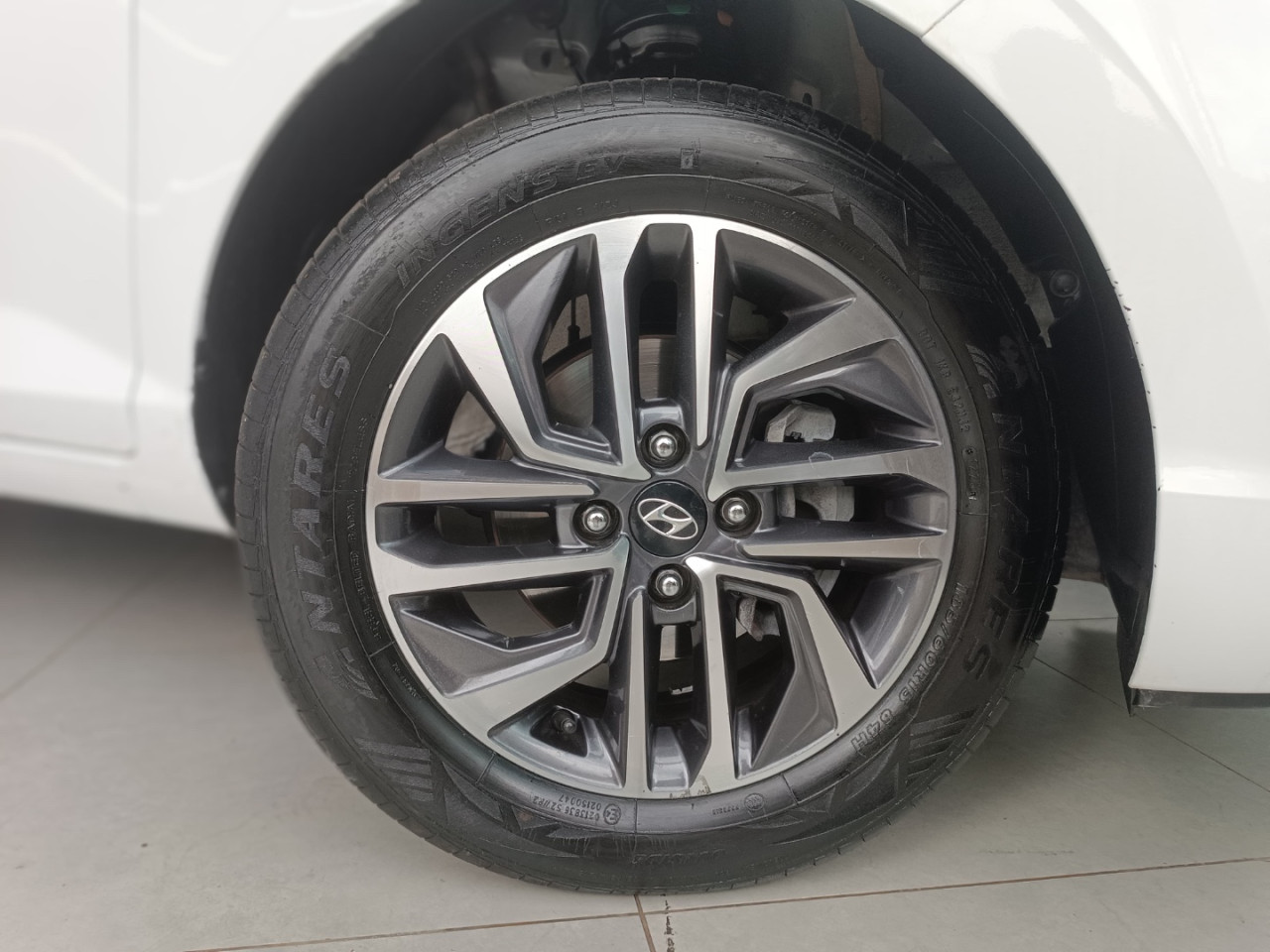 HB 20 Sedan 1.0 12V 4P FLEX TGDI TURBO EVOLUTION AUTOMÁTICO