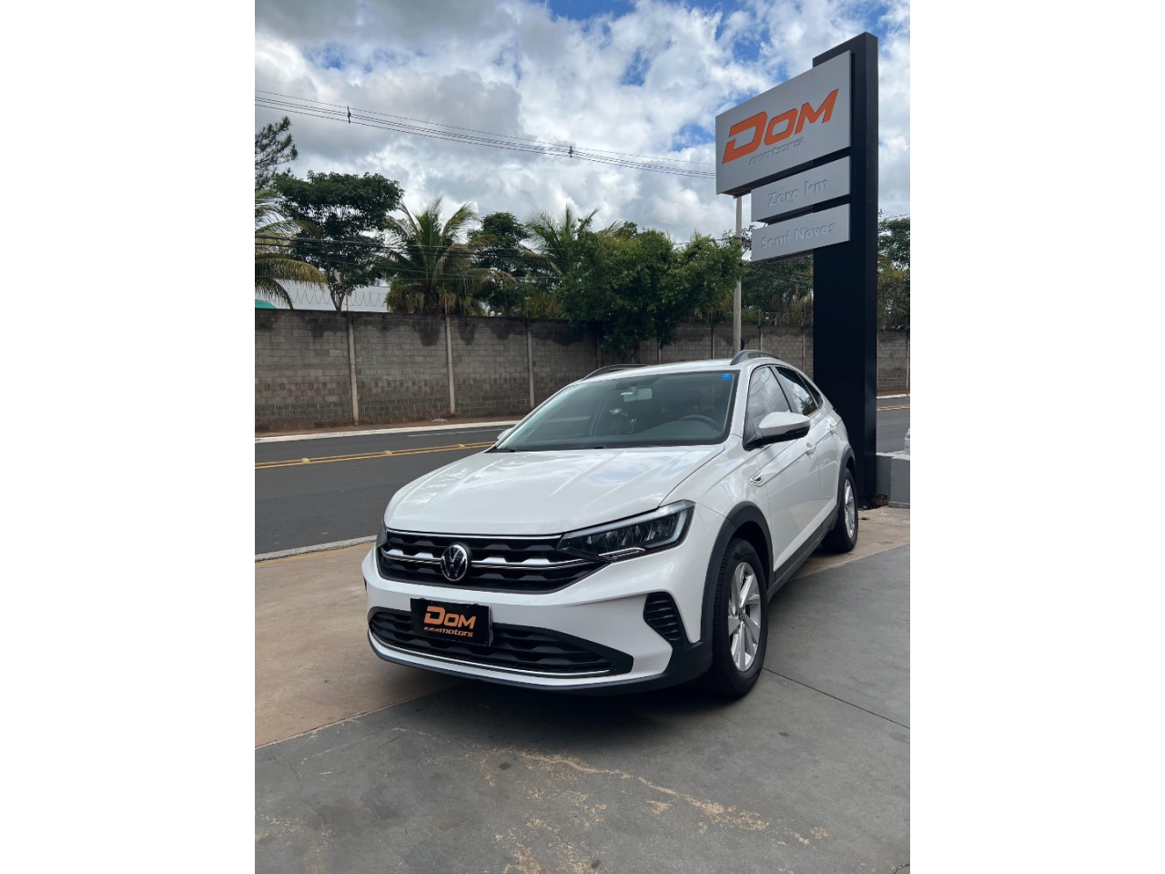 VOLKSWAGEN Nivus 1.0 4P FLEX 200 TSI COMFORTLINE TURBO AUTOMÁTICO