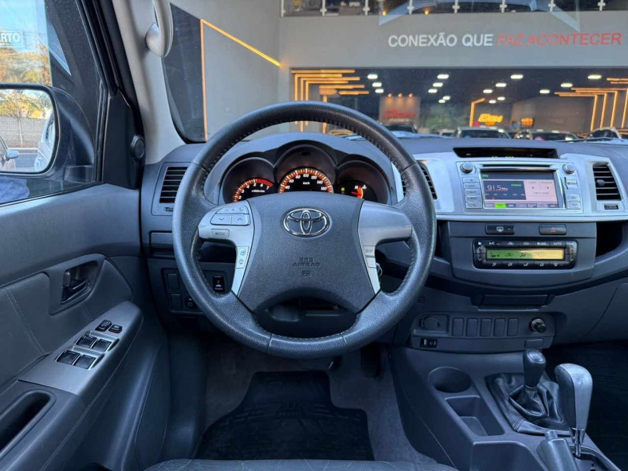 Hilux Caminhonete 2.7 16V 4P SRV FLEX 4X4  CABINE DUPLA AUTOMÁTICO