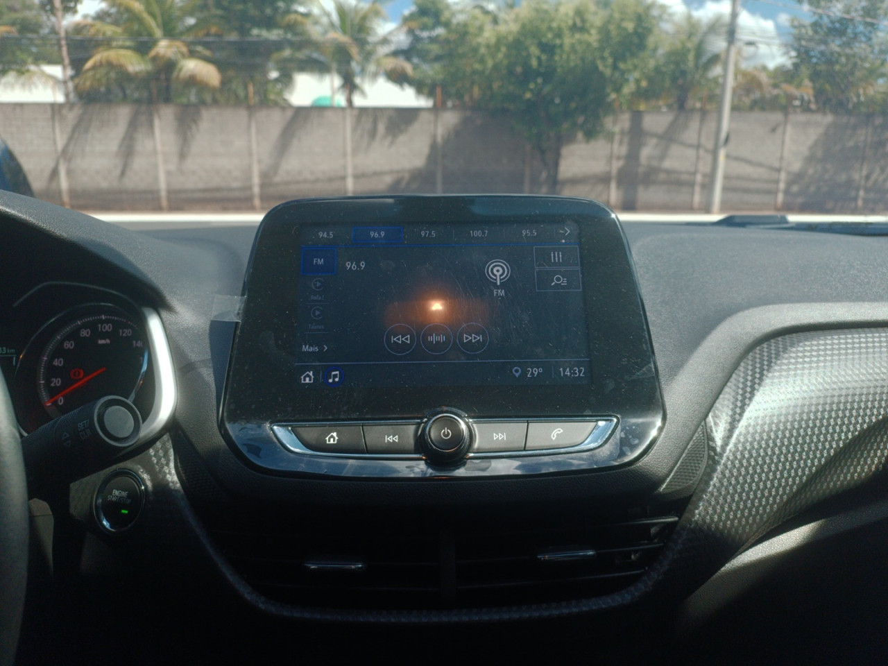 CHEVROLET Onix Hatch 1.0 4P FLEX LTZ TURBO AUTOMÁTICO