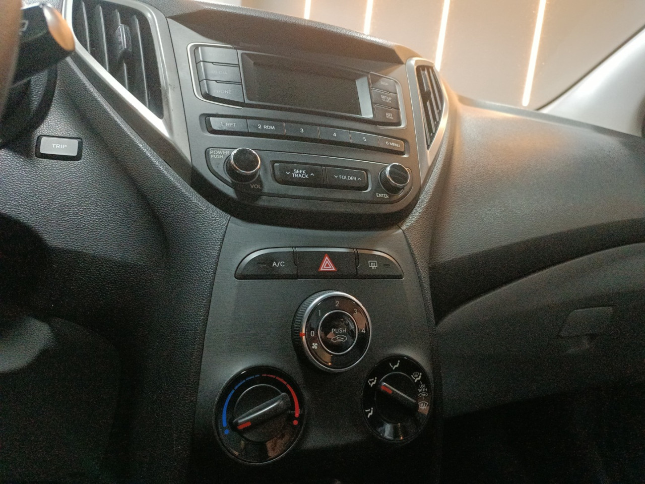 HB 20 Sedan 1.0 12V 4P FLEX UNIQUE