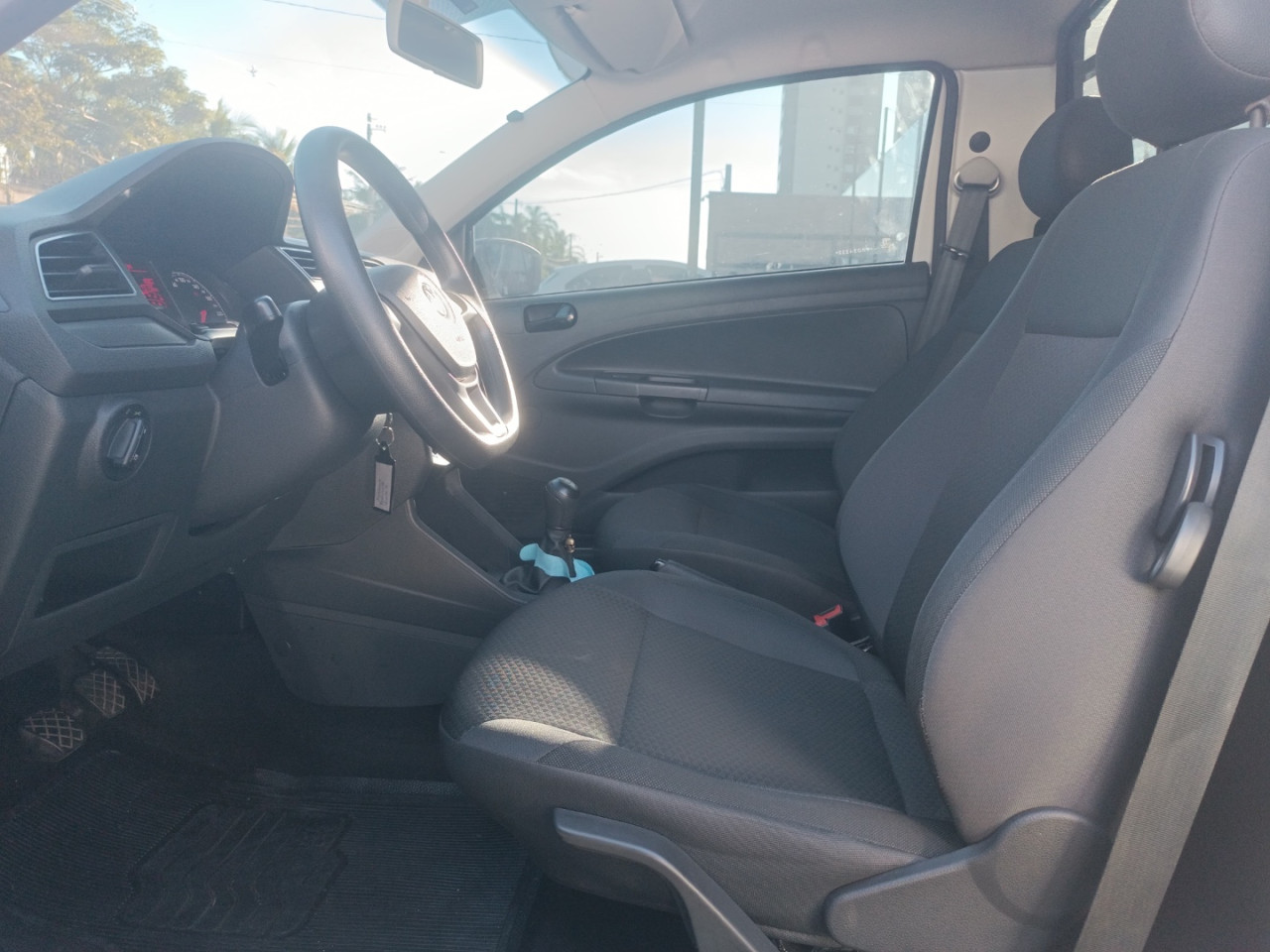 VOLKSWAGEN Saveiro 1.6 G6 ROBUST FLEX