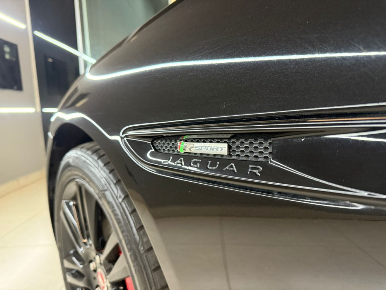 XE 2.0 16V 4P SI4 R-SPORT TURBO AUTOMÁTICO