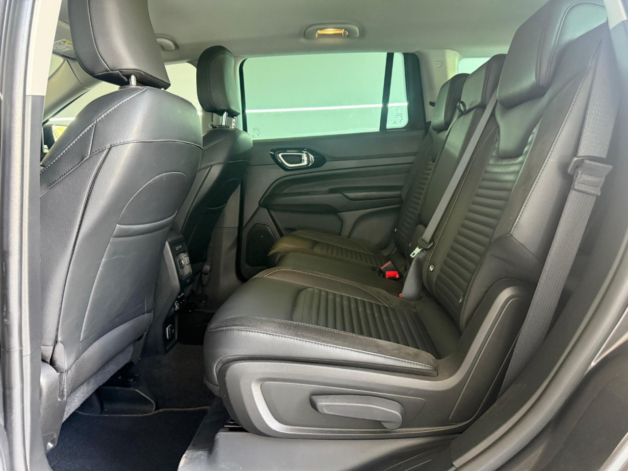 Commander 1.3 16V 4P FLEX T270 LIMITED TURBO AUTOMÁTICO