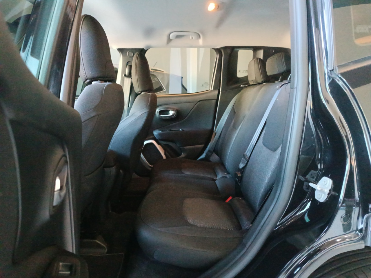 Renegade 1.8 16V 4P FLEX LONGITUDE AUTOMÁTICO