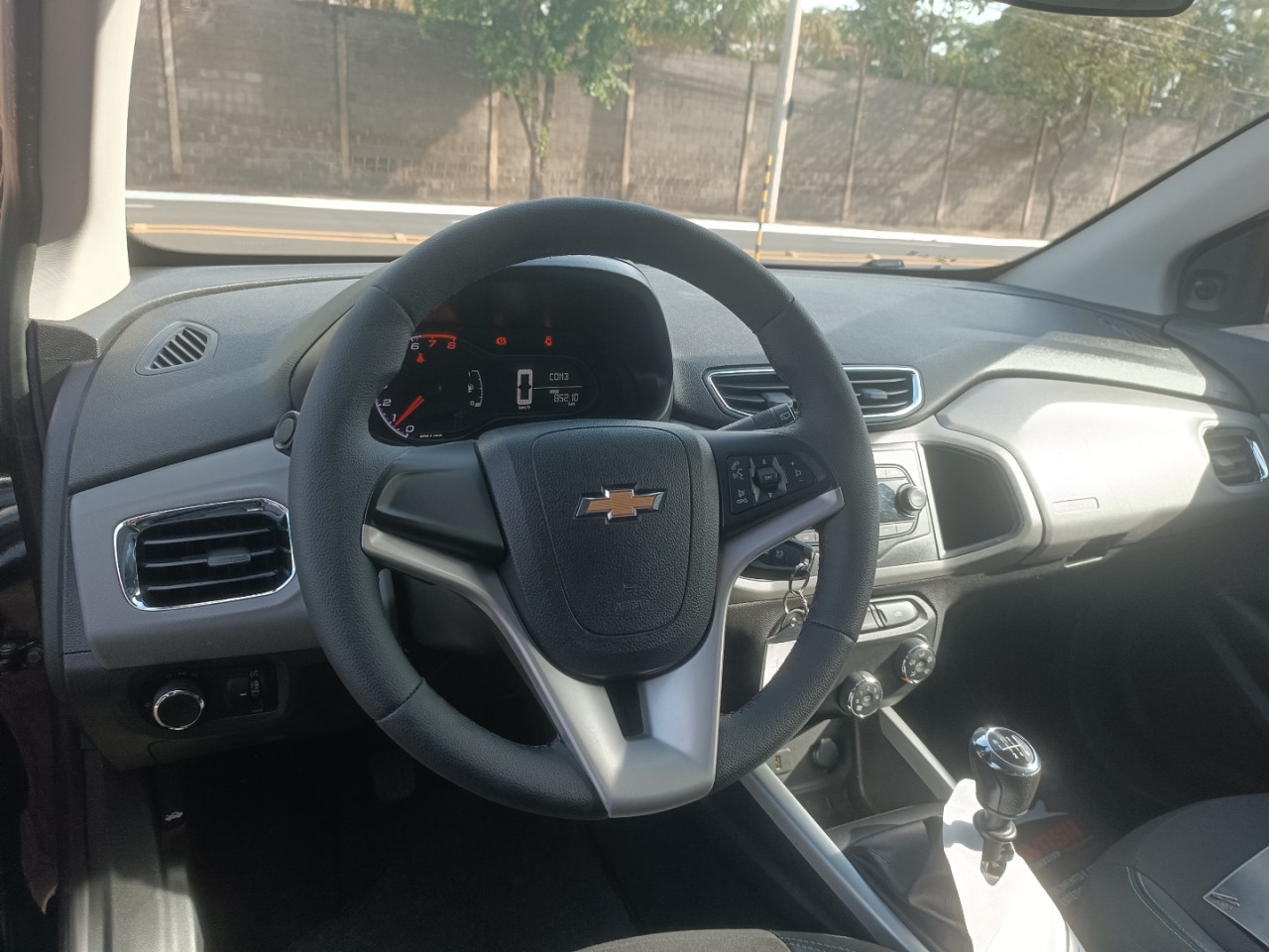 CHEVROLET Onix Hatch 1.0 4P FLEX LT