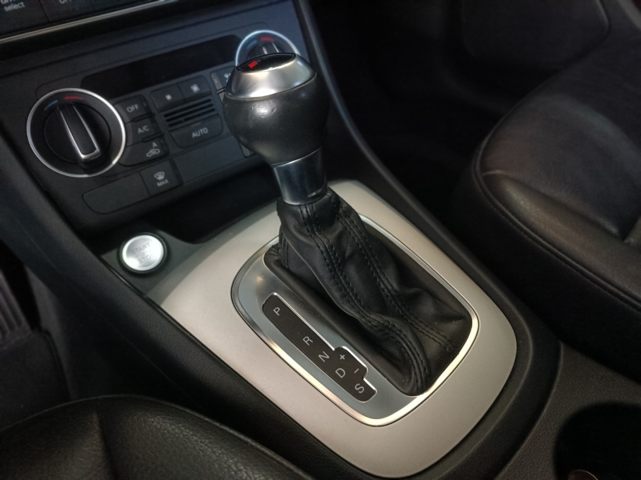 Q3 1.4 4P TFSI AMBIENTE S-TRONIC AUTOMÁTICO