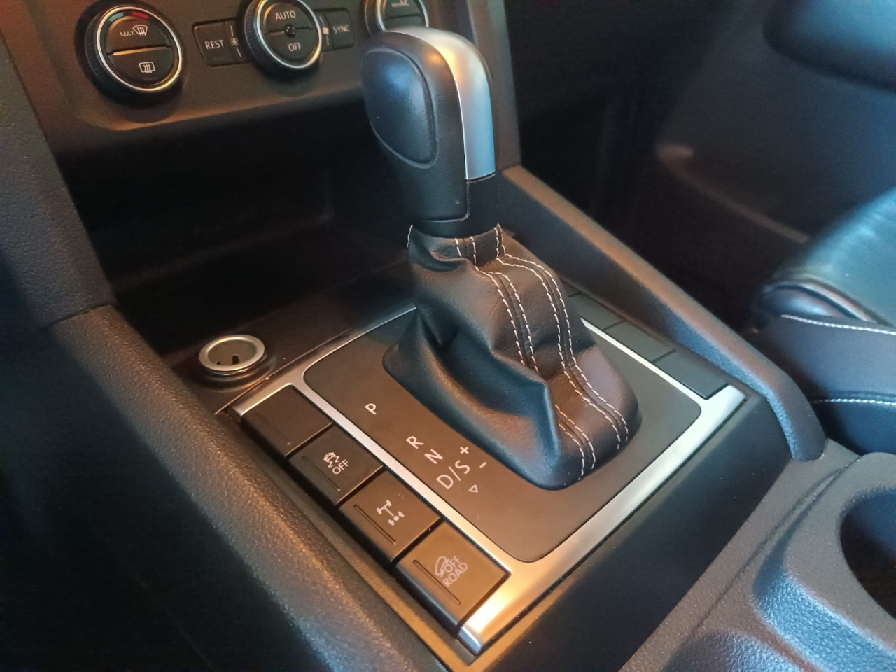 Amarok 3.0 V6 CABINE DUPLA HIGHLINE EXTREME 4X4 TURBO INTERCOOLER AUTOMÁTICO