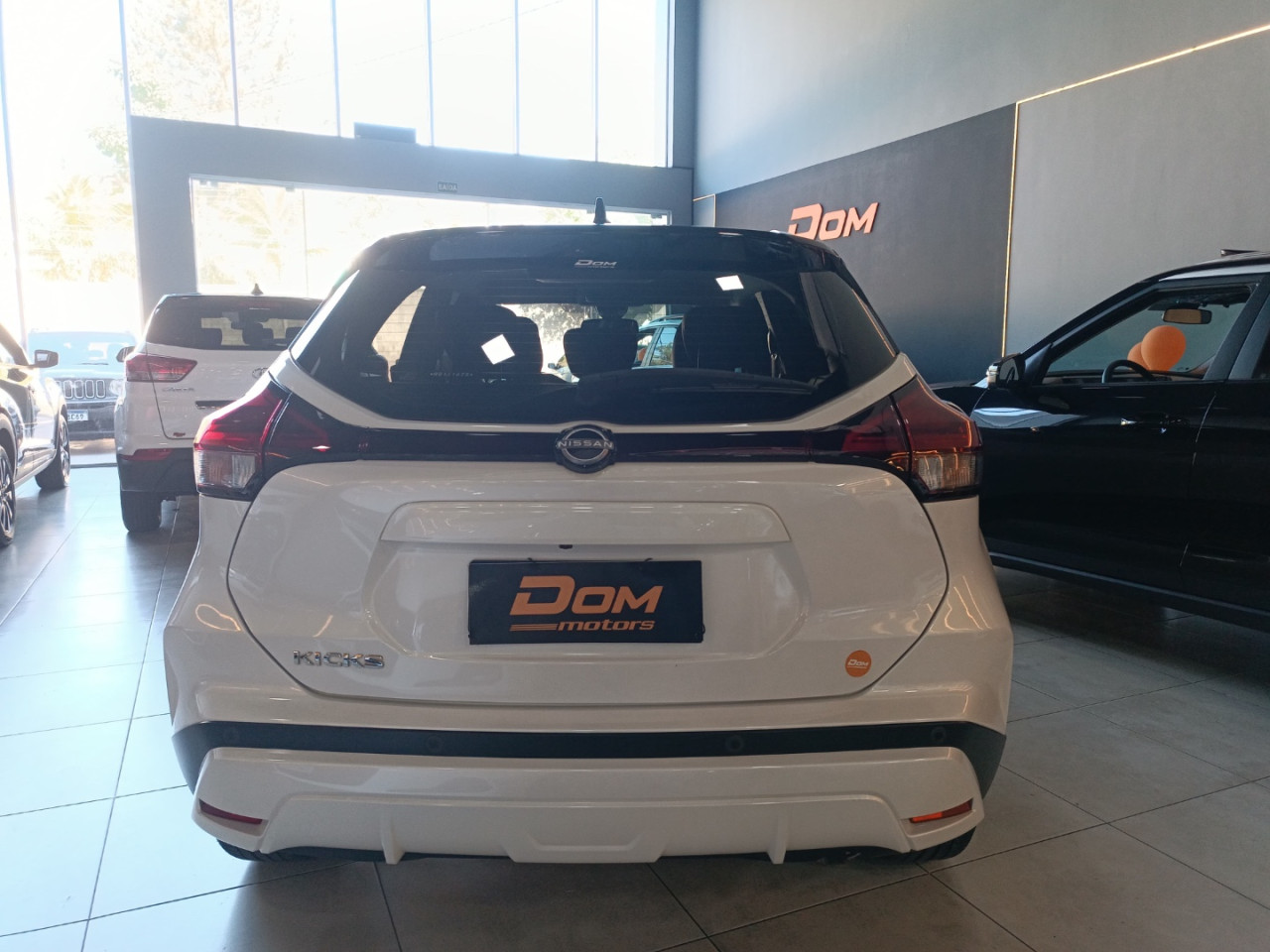 Kicks 1.6 16V 4P FLEXSTART EXCLUSIVE XTRONIC AUTOMÁTICO CVT