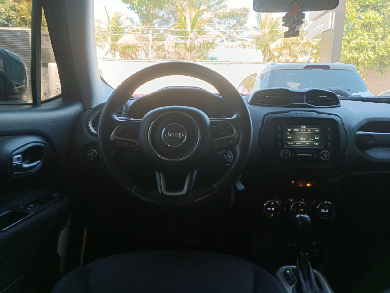 Renegade 1.8 16V 4P FLEX LONGITUDE AUTOMÁTICO