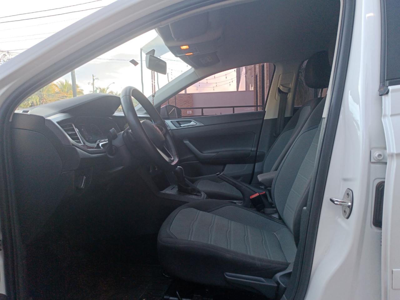 Nivus 1.0 4P FLEX 200 TSI COMFORTLINE TURBO AUTOMÁTICO