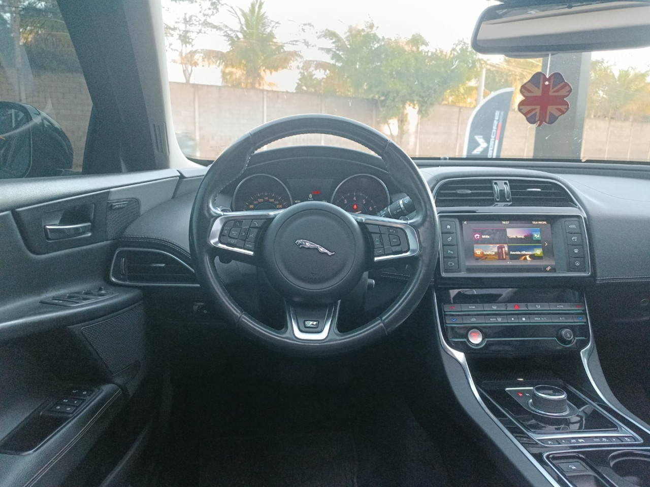 XE 2.0 16V 4P SI4 R-SPORT TURBO AUTOMÁTICO