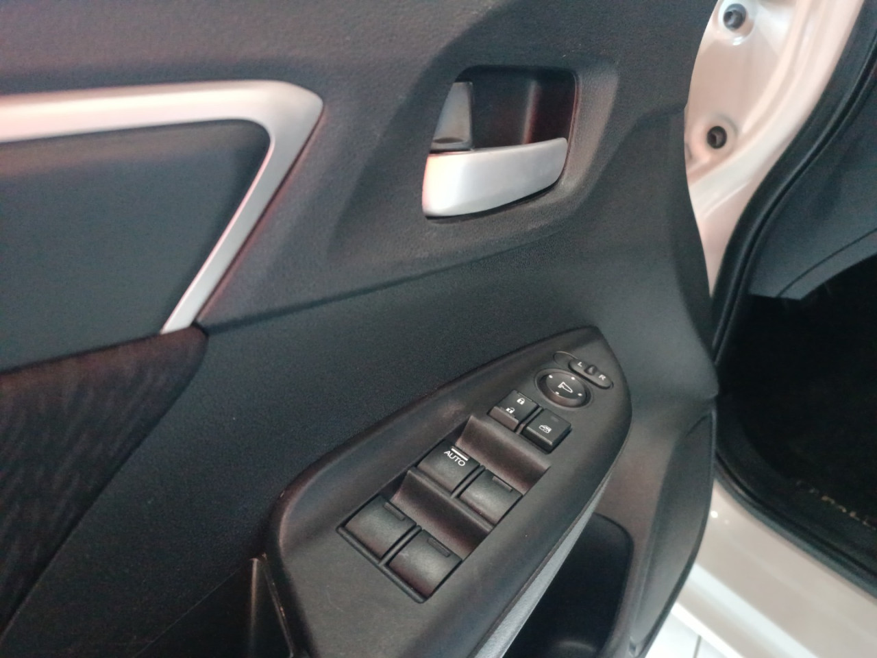 Fit 1.5 16V 4P LX FLEX AUTOMÁTICO