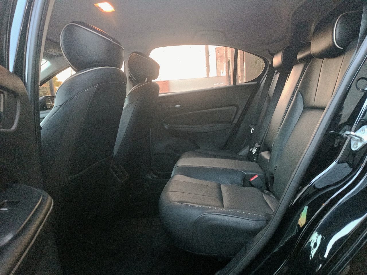 City Hatch 1.5 16V 4P FLEX TOURING AUTOMÁTICO CVT