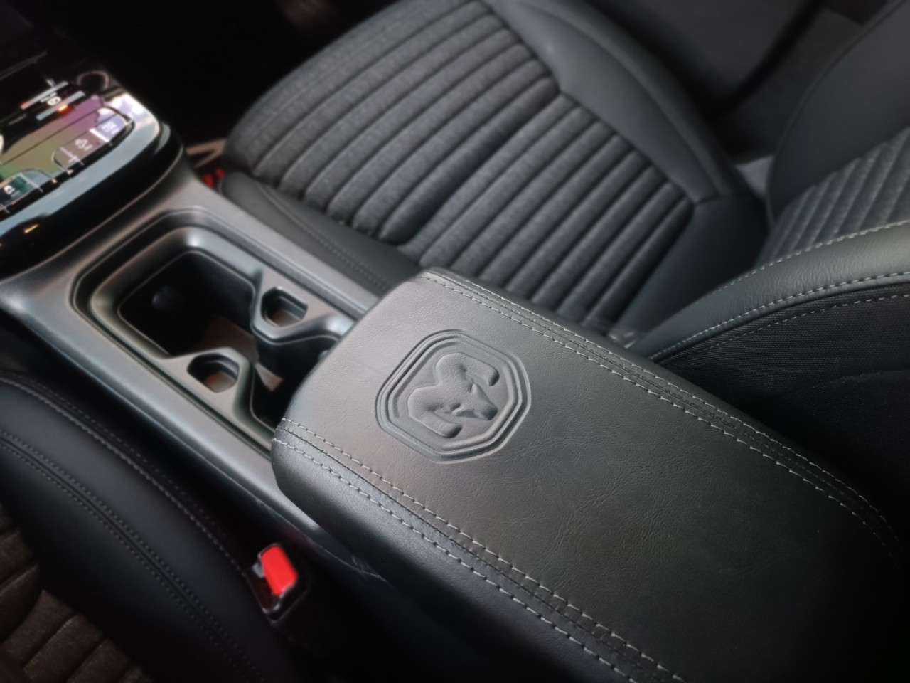 RAM Rampage 2.2 4P BIGHORN TURBO DIESEL 4X4 AUTOMÁTICO