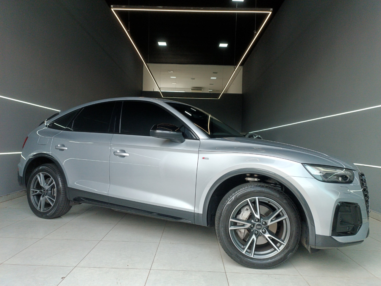 Q5 2.0 16V 4P TFSI SPORTBACK S-LINE BLACK S-TRONIC QUATTRO AUTOMÁTICO