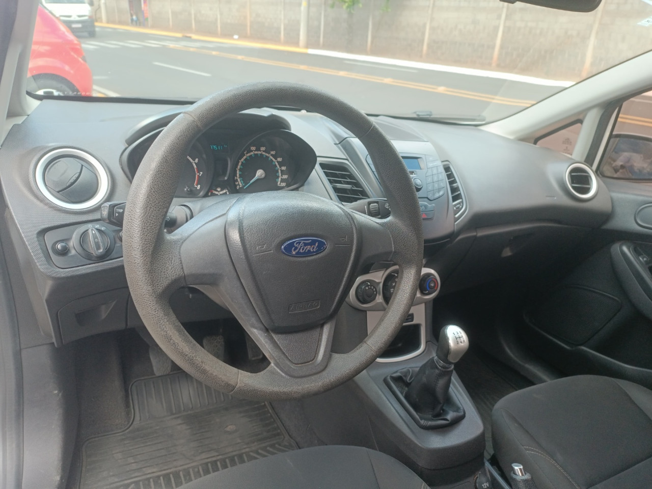 FORD Fiesta Hatch 1.6 16V 4P SE FLEX