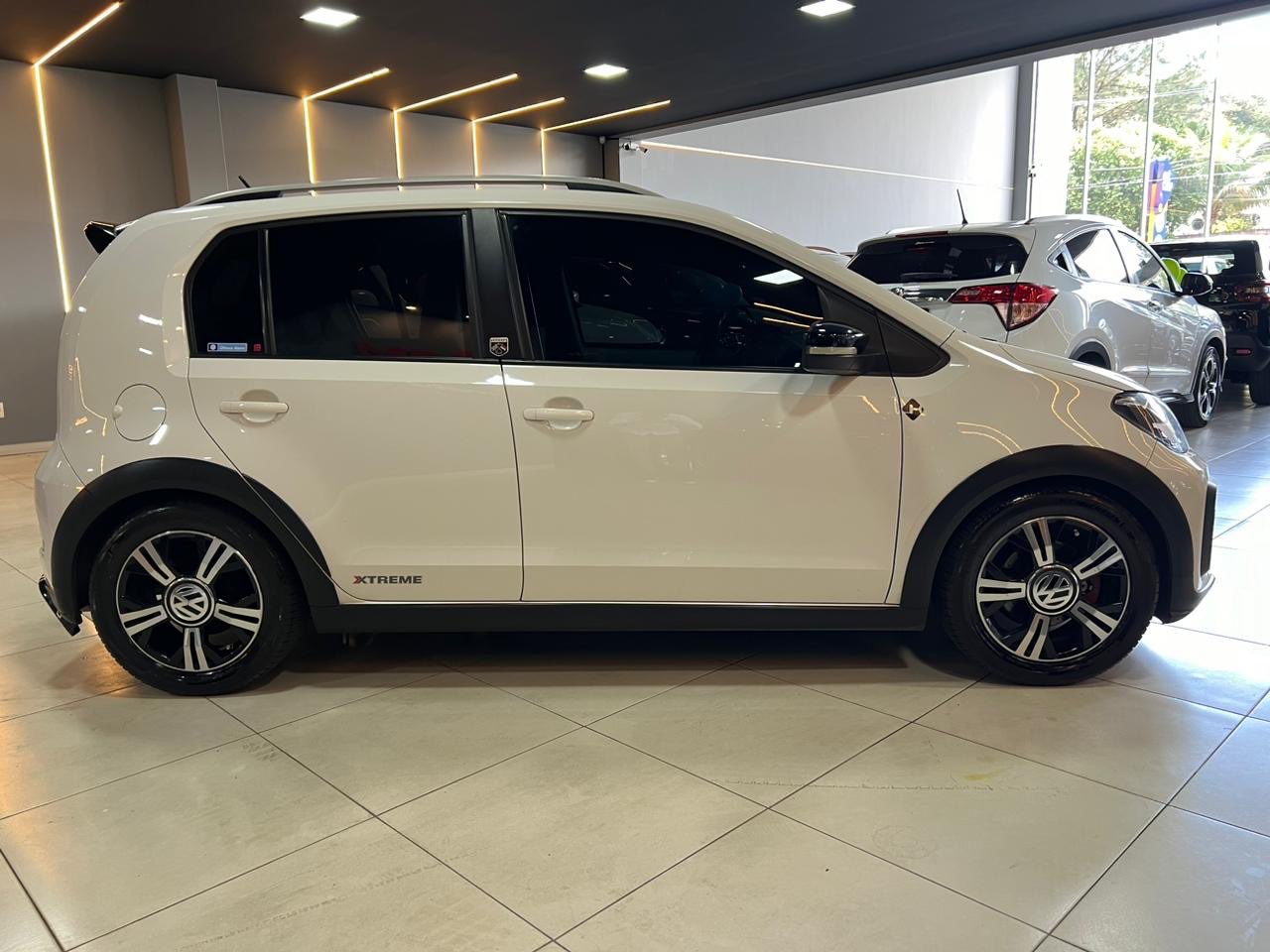 UP 1.0 4P FLEX 170 TSI XTREME