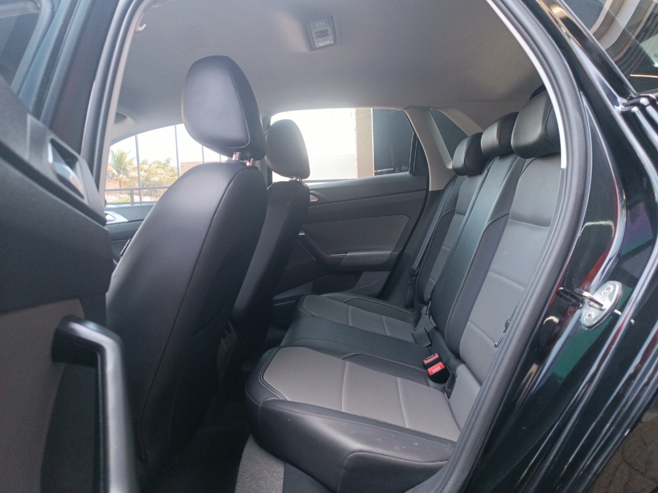 Polo Hatch 1.0 12V 4P 200 TSI HIGHLINE AUTOMÁTICO