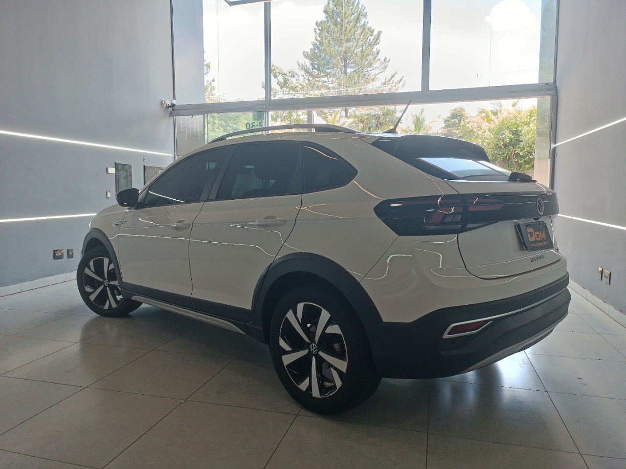 VOLKSWAGEN Nivus 1.0 4P FLEX 200 TSI HIGHLINE TURBO AUTOMÁTICO