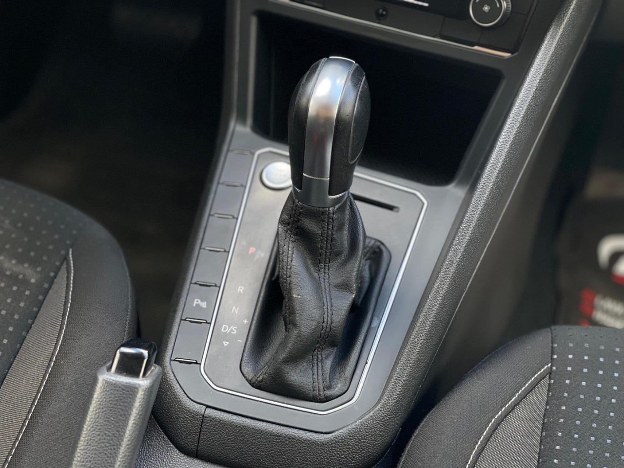 VOLKSWAGEN Virtus 1.0 4P 200 TSI FLEX COMFORTLINE AUTOMÁTICO