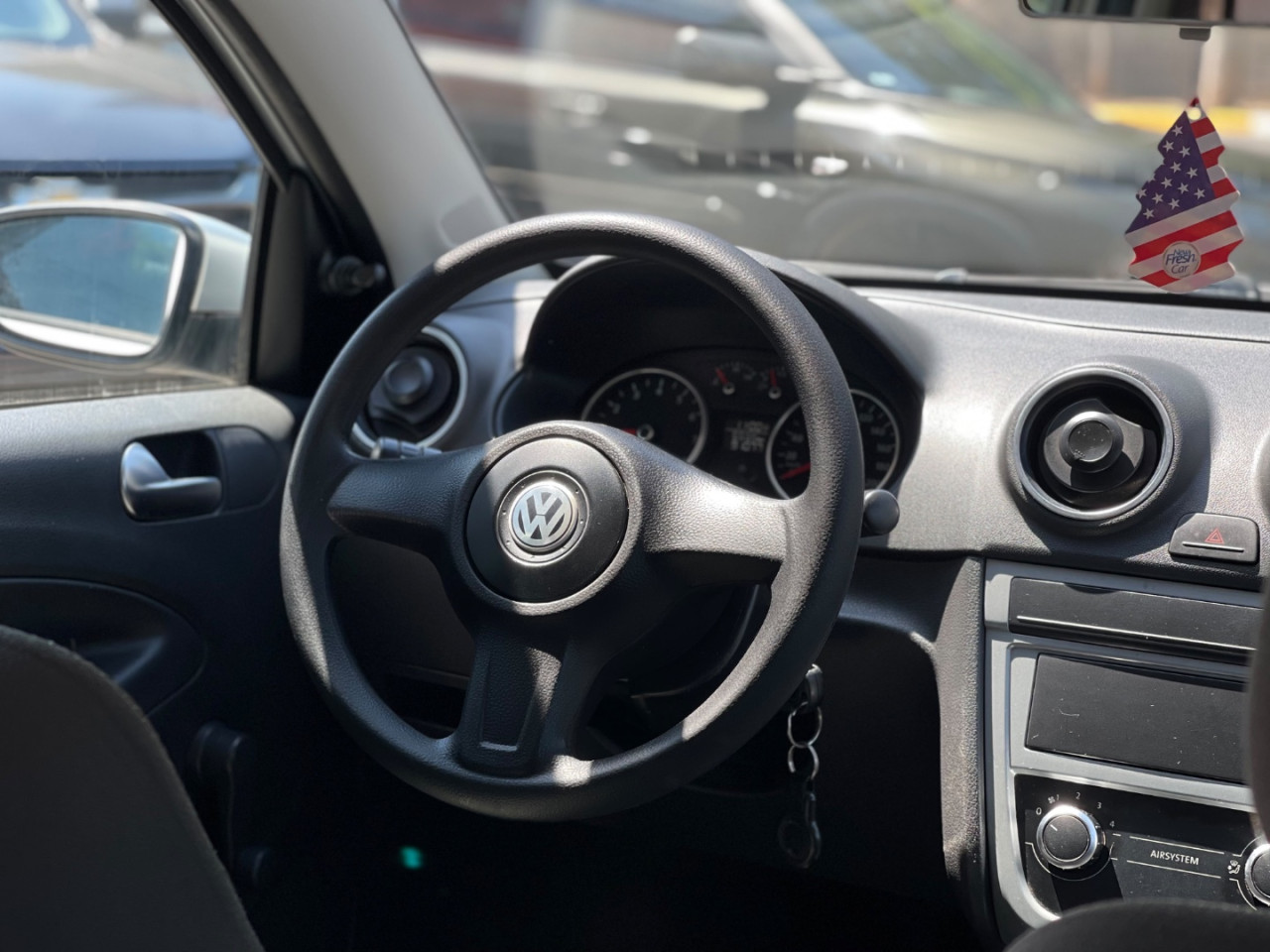 VOLKSWAGEN Gol 1.0 4P G5 FLEX