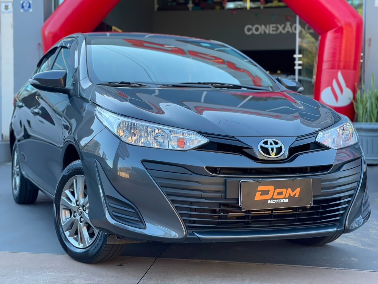 TOYOTA Yaris Sedan 1.5 16V 4P FLEX XL PLUS CONNECT MULTIDRIVE AUTOMÁTICO CVT
