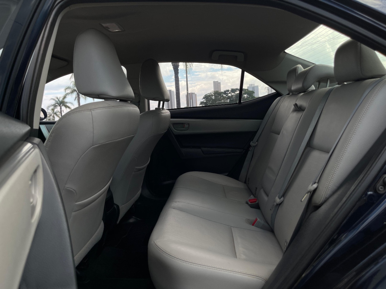 TOYOTA Corolla 1.8 16V 4P XEI AUTOMÁTICO